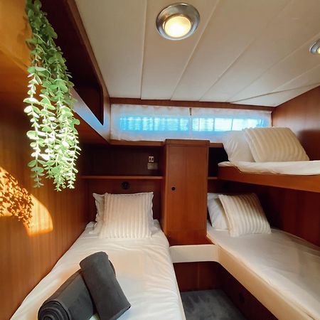Hotel Malmo'S Yacht Walencja Zewnętrze zdjęcie